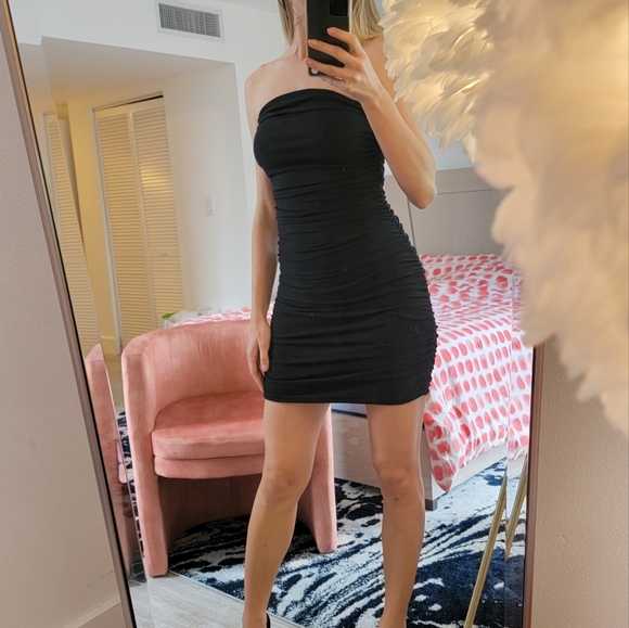 Express Black Cocktail Mini Elegang Starepless Evening Dress - Picture 5 of 5